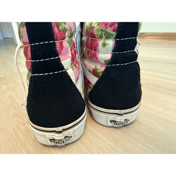 Vans Floral High Top Skate Shoes | Black & Pink Roses | UA 6 - Picture 7 of 8